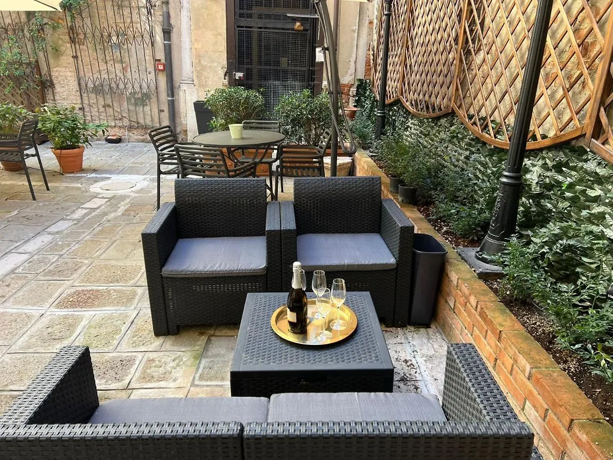 Corte Del Doge Di Rialto Venice Bed & Breakfast