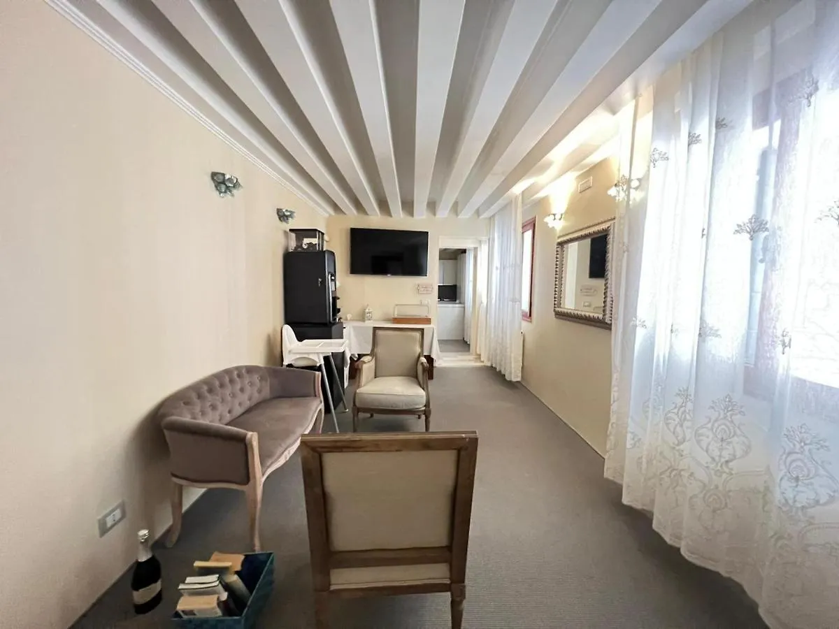Bed & Breakfast Corte Del Doge Di Rialto Venice