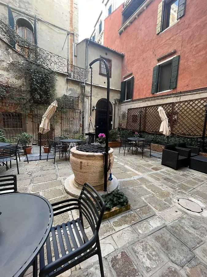 Bed & Breakfast Corte Del Doge Di Rialto Venetië