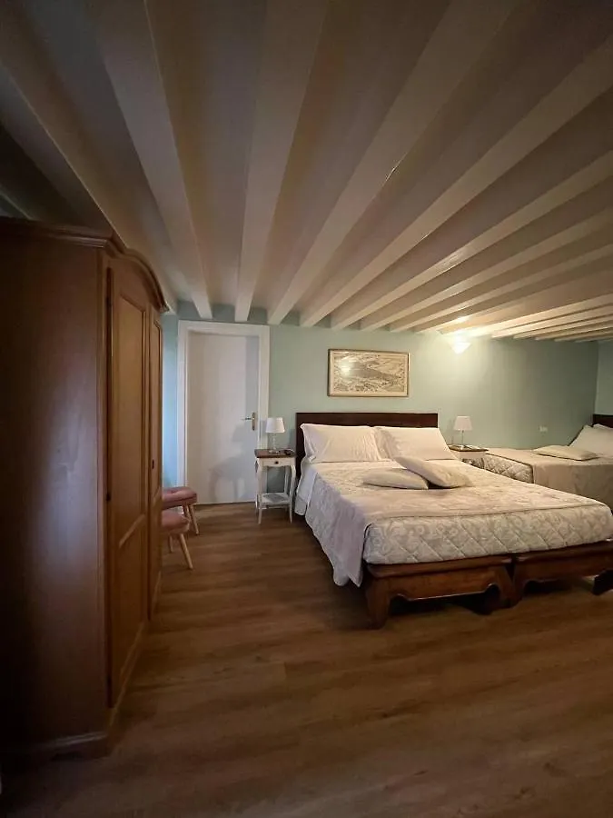 Corte Del Doge Di Rialto Venice