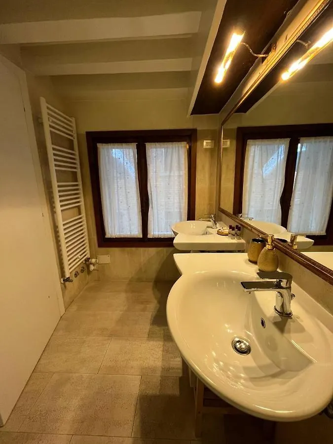 Bed & Breakfast Corte Del Doge Di Rialto Venetië Italië